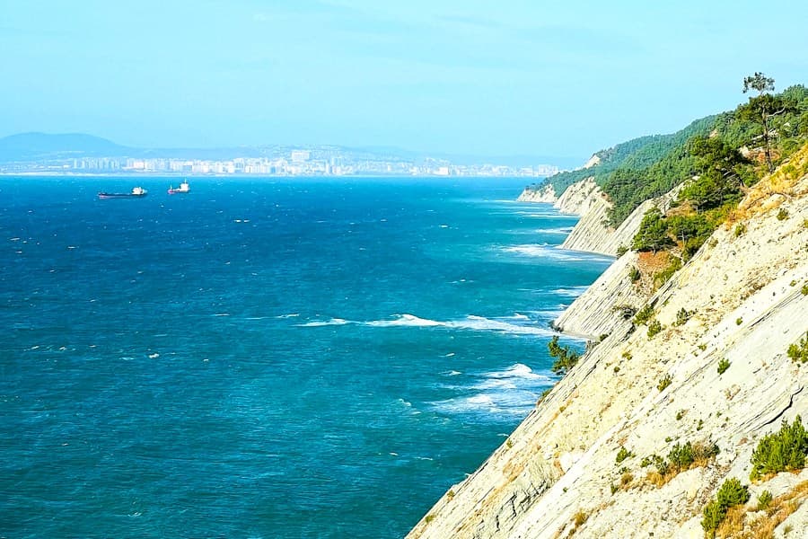 Морская прогулка на пляж Сосновка